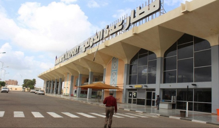 عاجل | مسلحون يقتحمون مطار عدن الدولي ويهددون بتفجيره بالقنابل وحالة ذعر وهلع تنتاب المسافرين وتوجيهات عاجلة بإغلاق المطار ( وثيقة )